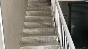 Staircase - Hotel Kentrikon (Chalcis)