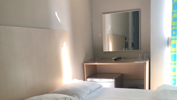 Room - Hotel Kentrikon (Chalcis)