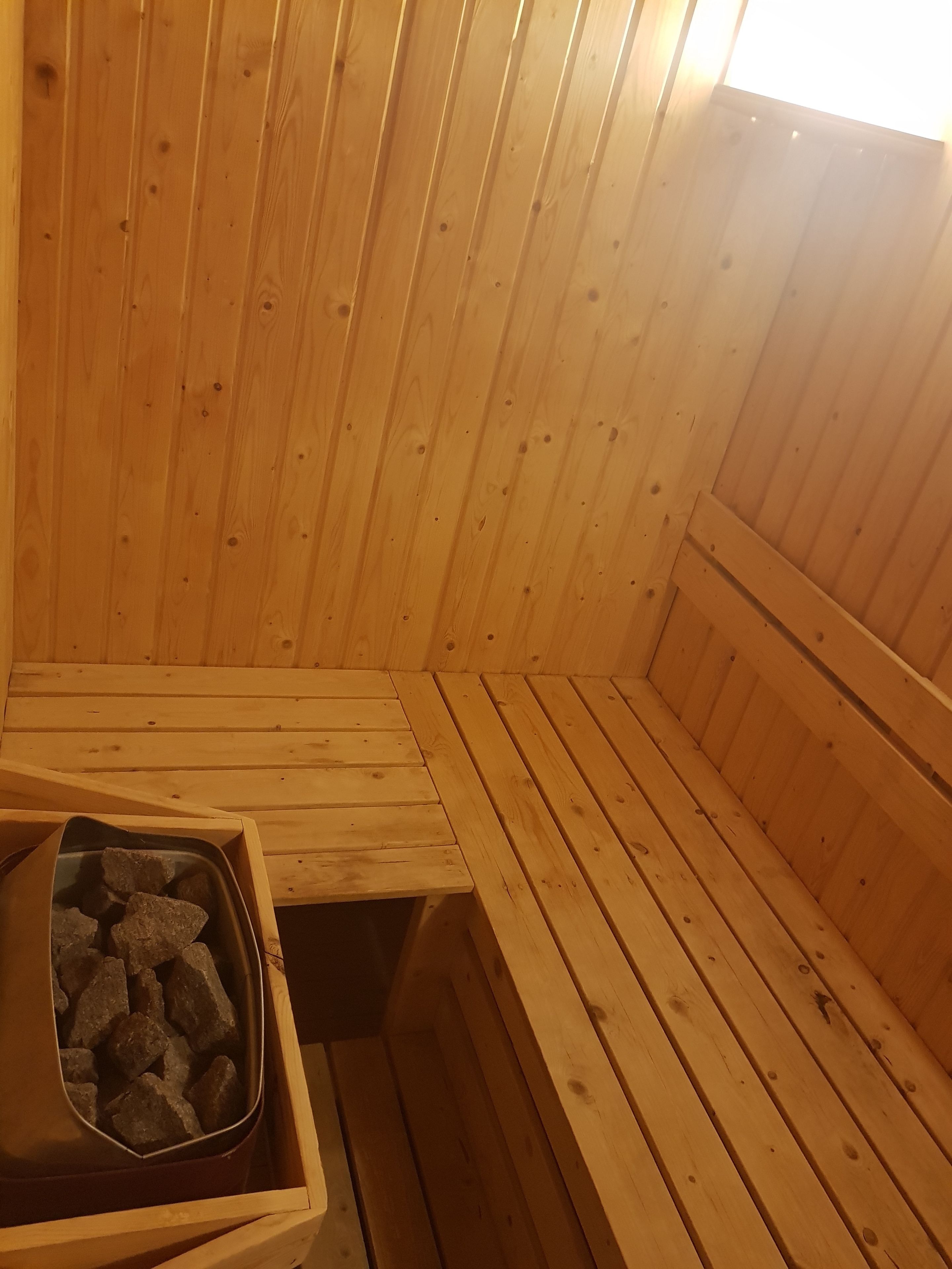 deluxe chalet | private spa tub