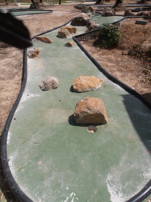 Mini-golf - Oasis Country Park - Campground (Rugat)