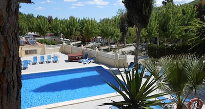 Oasis Country Park - Campground