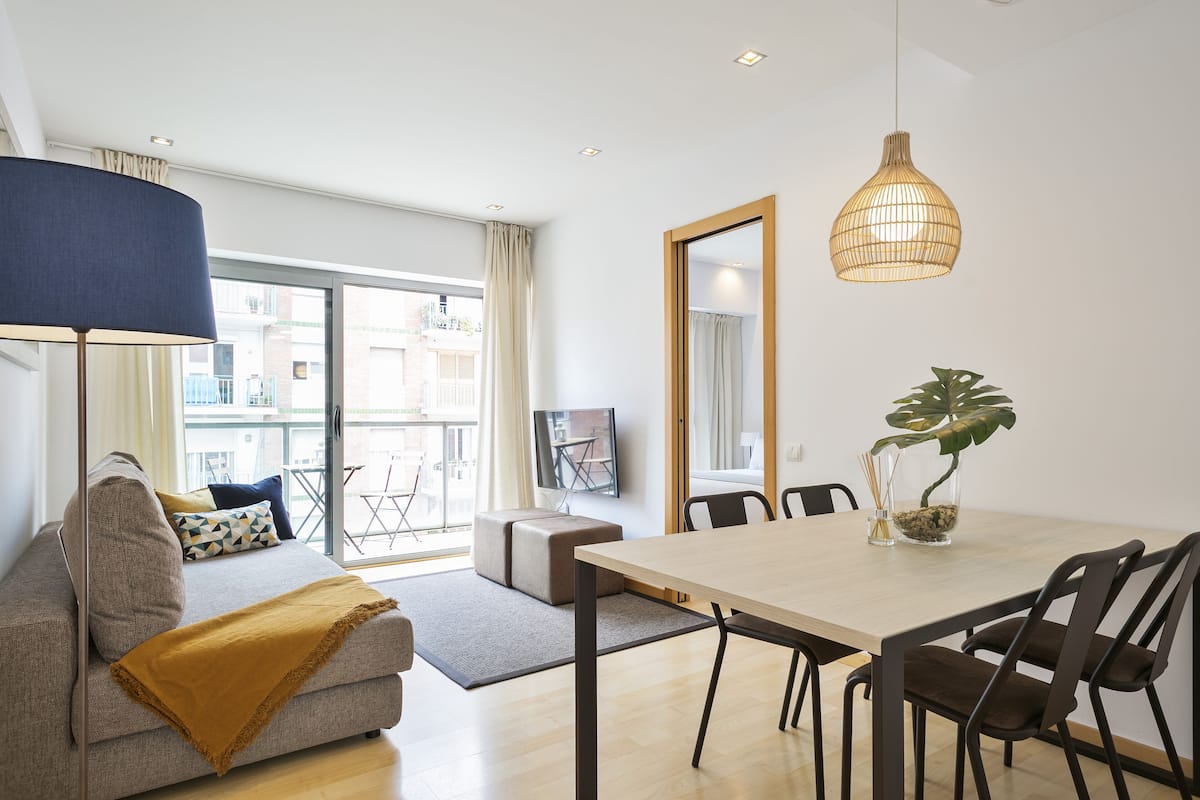 Business Apartment, 1 Bedroom | Living area | 32-inch plasma TV with satellite channels, TV