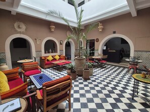 Chambres insonorisées, fer et planche à repasser, Wi-Fi gratuit