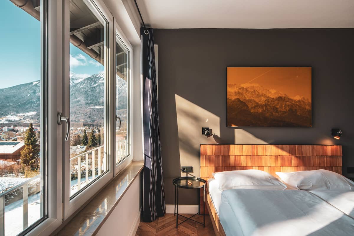 Superior tweepersoonskamer | 1 slaapkamer, luxe beddengoed, bedden met traagschuimmatrassen