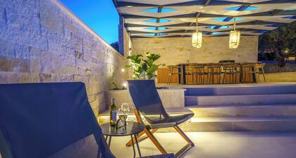 Villas Lefkothea