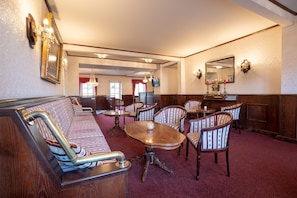 Tägliches kontinentales Frühstück (138 DKK pro Person)