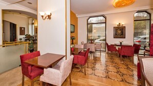 Lobby - Hotel Santa Hill (Istanbul)