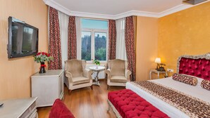 Double or Twin Room | Premium bedding, in-room safe, desk, laptop workspace - Hotel Santa Hill (Istanbul)