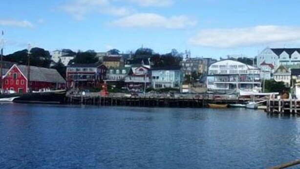 Exterior - Brigantine Inn & Suites (Lunenburg)