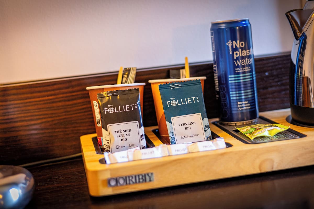 premium bedding, pillow-top beds, desk, blackout curtains