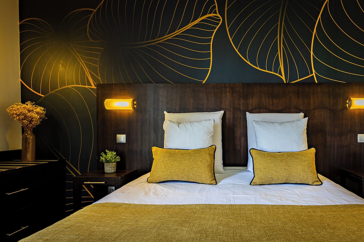 superior double room | premium bedding, pillow-top beds, desk, blackout curtains