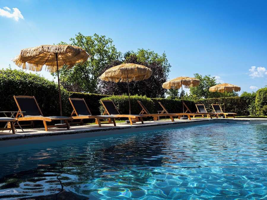 Seasonal outdoor pool, pool umbrellas, sun loungers