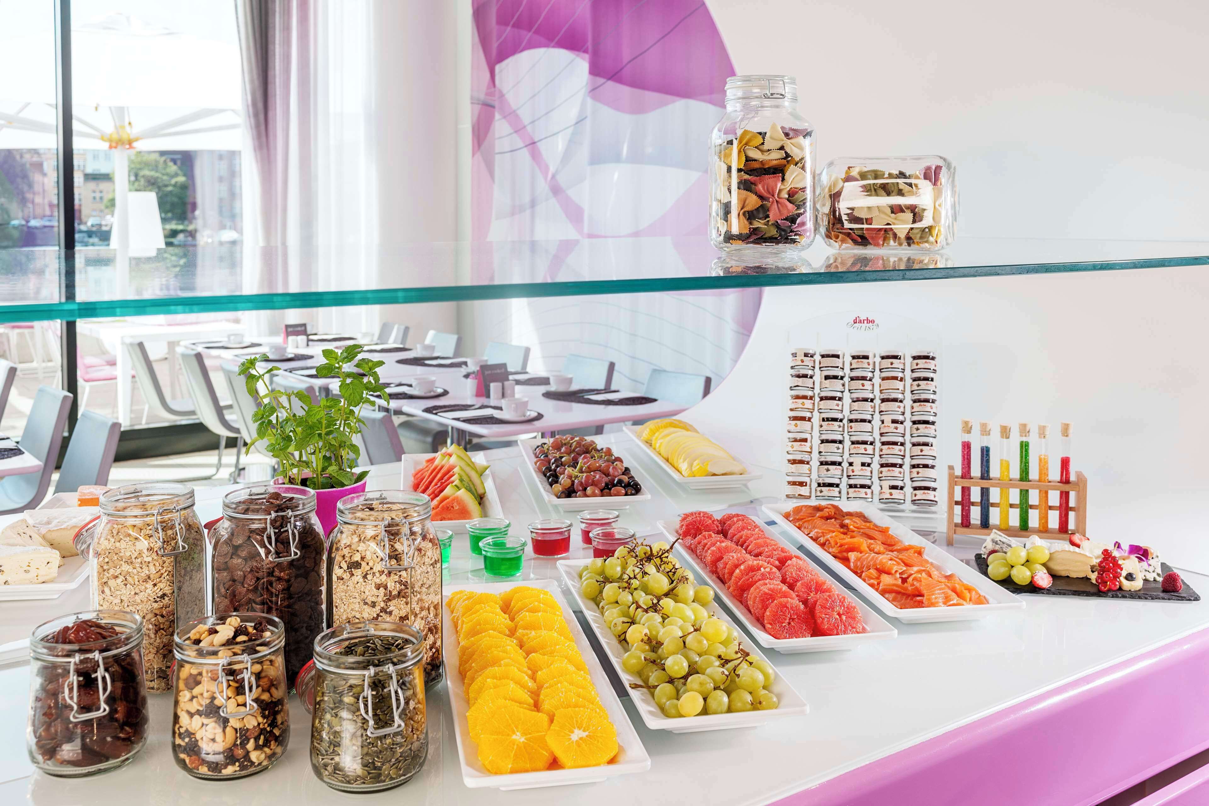 Daily buffet breakfast for a fee