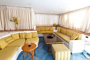 Lobby sitting area - Hotel Terme Colella (Forio)