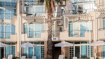 Majoituspaikan julkisivu