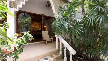 Deluxe Family Room | Balcony