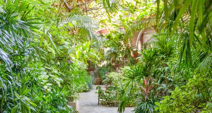 Tropica Bungalow Resort