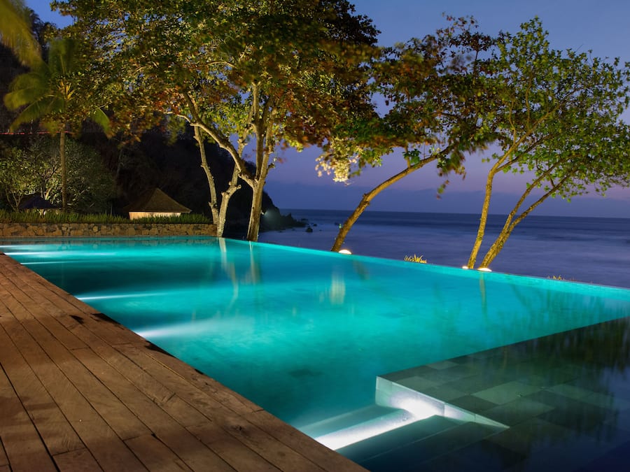 Outdoor pool, sun loungers