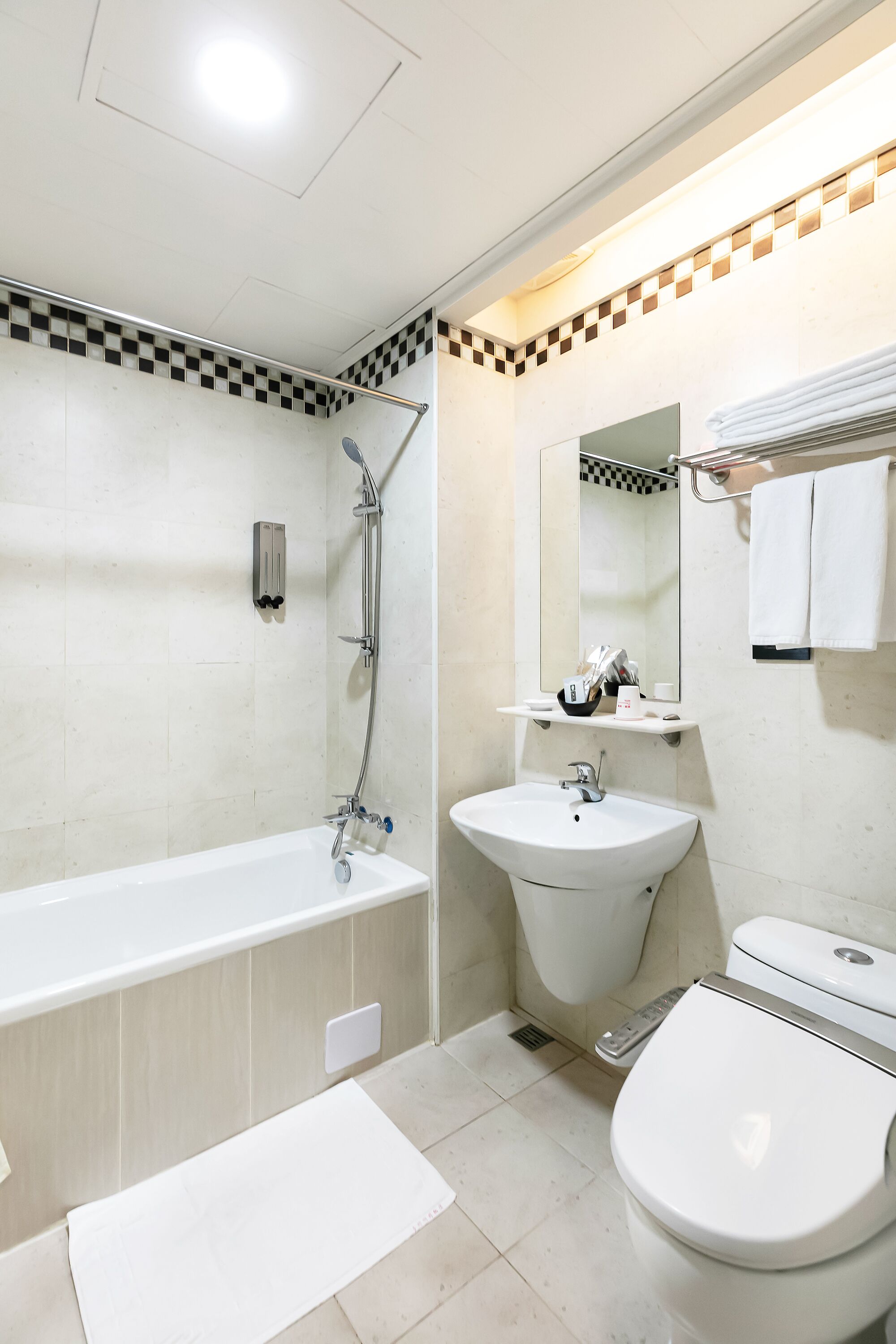 Photo - Dolamanco Hotel