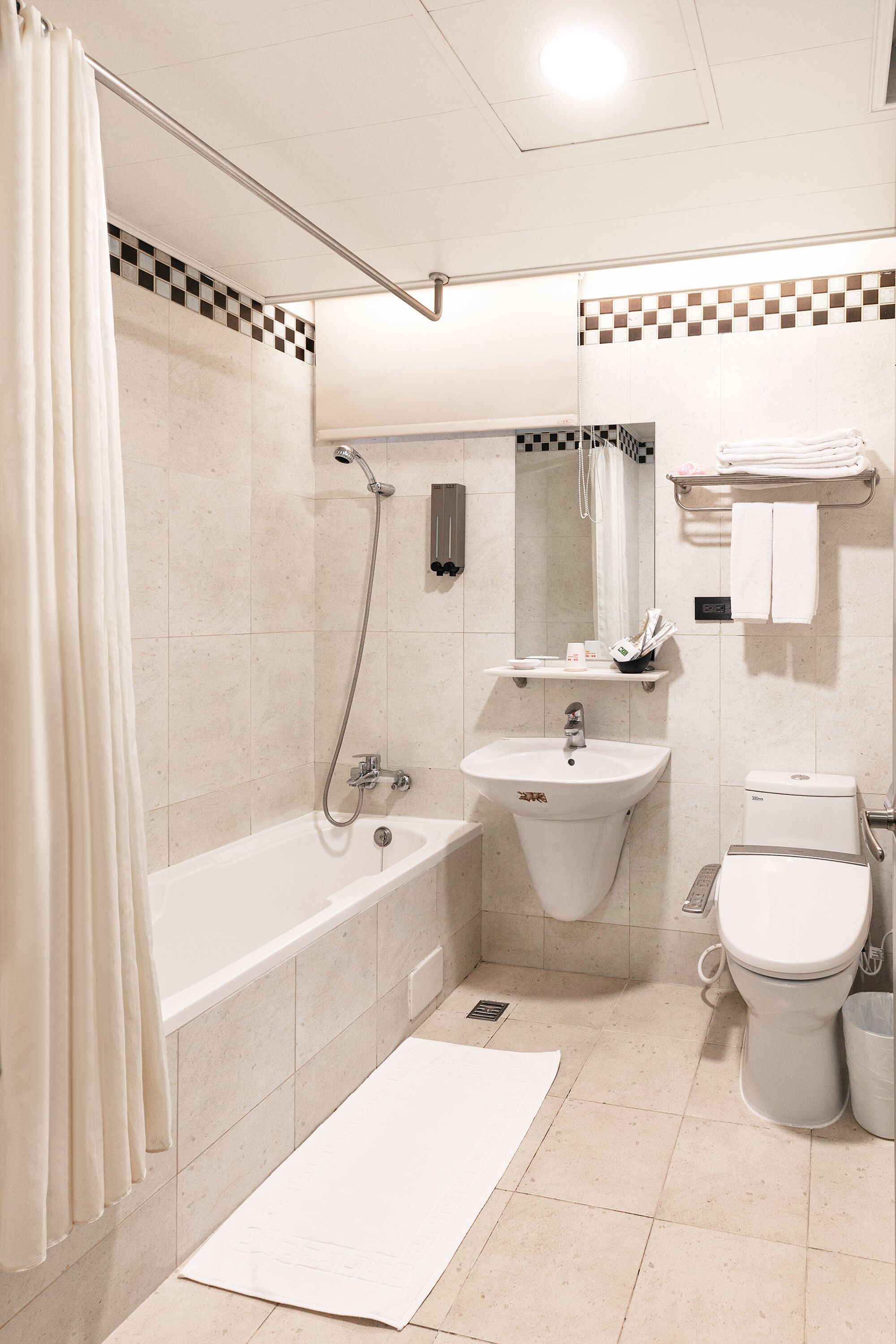 Photo - Dolamanco Hotel
