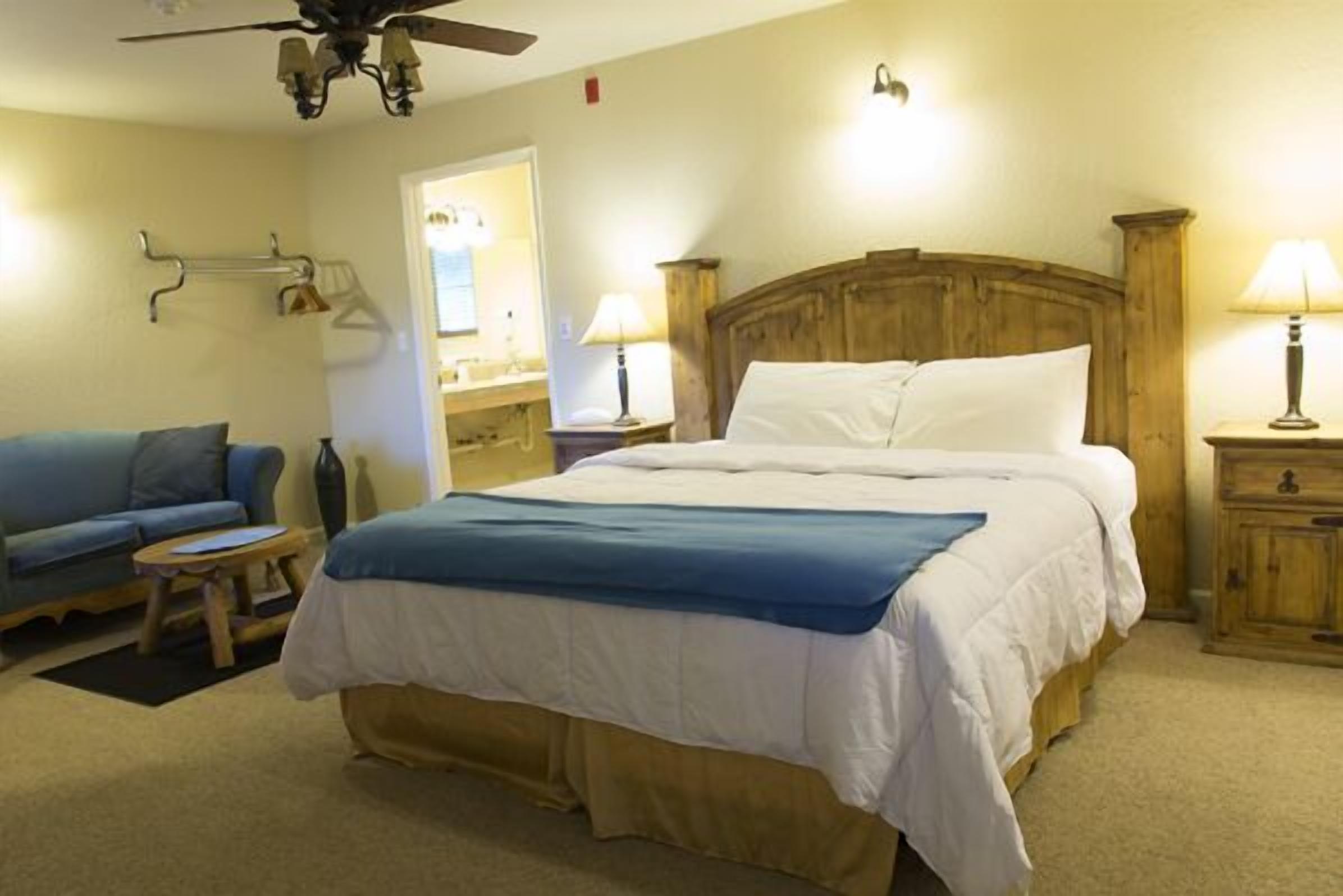 Down comforters, iron/ironing board, rollaway beds, free WiFi