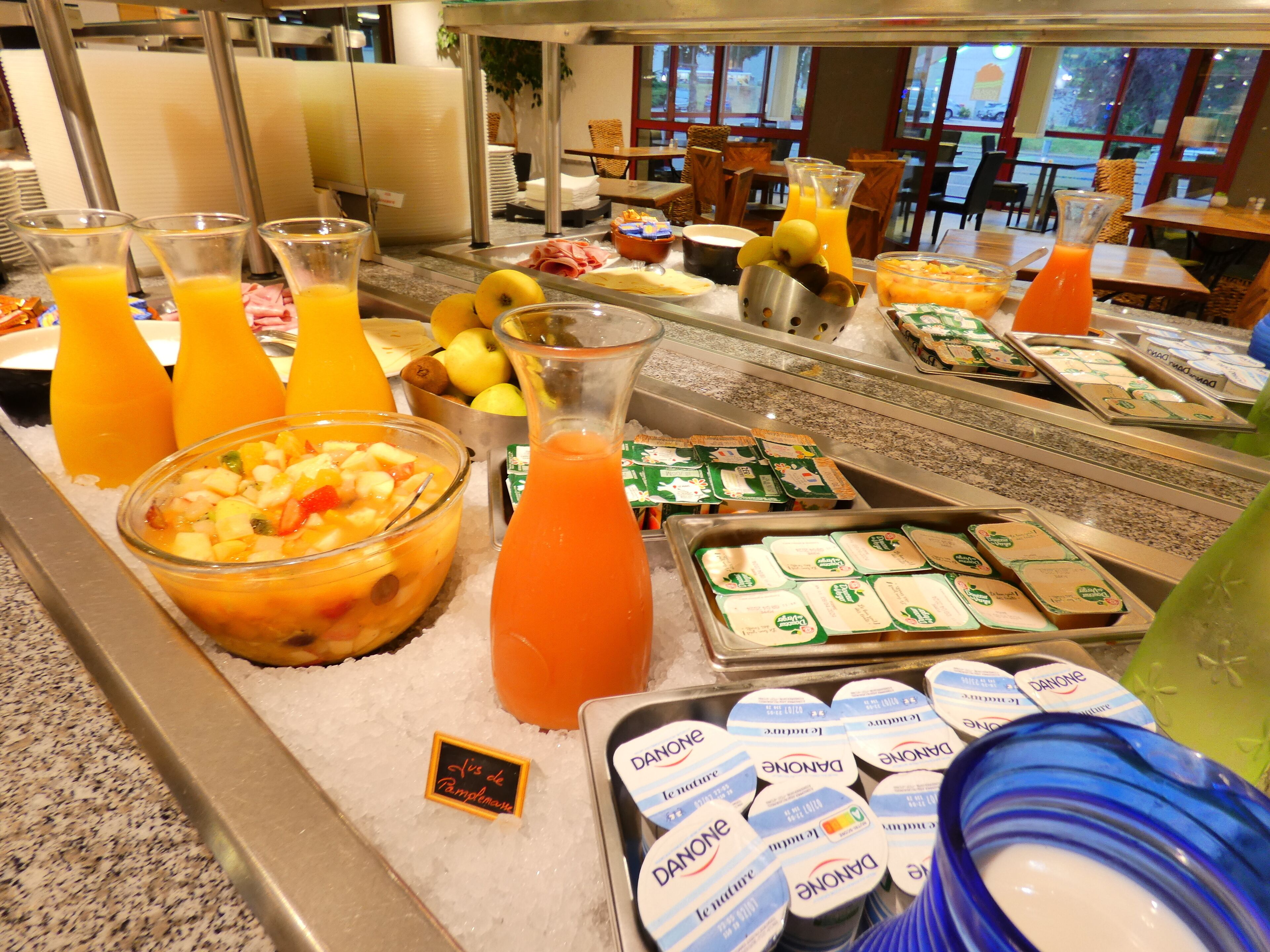 Colazione continentale, servita tutte le mattine (8 EUR a persona) 