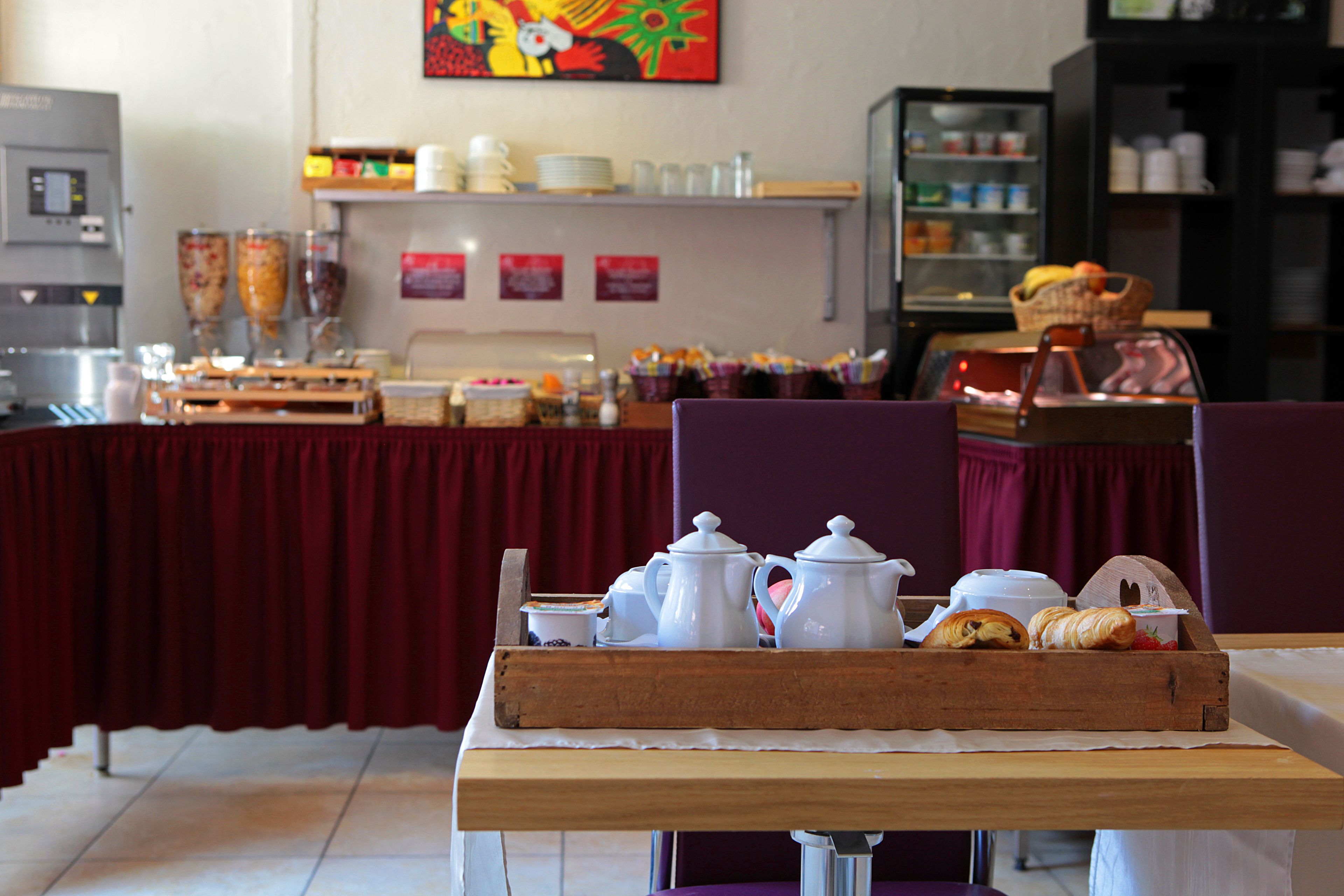 daily buffet breakfast (eur 12.50 per person)
