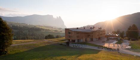 Facciata della struttura