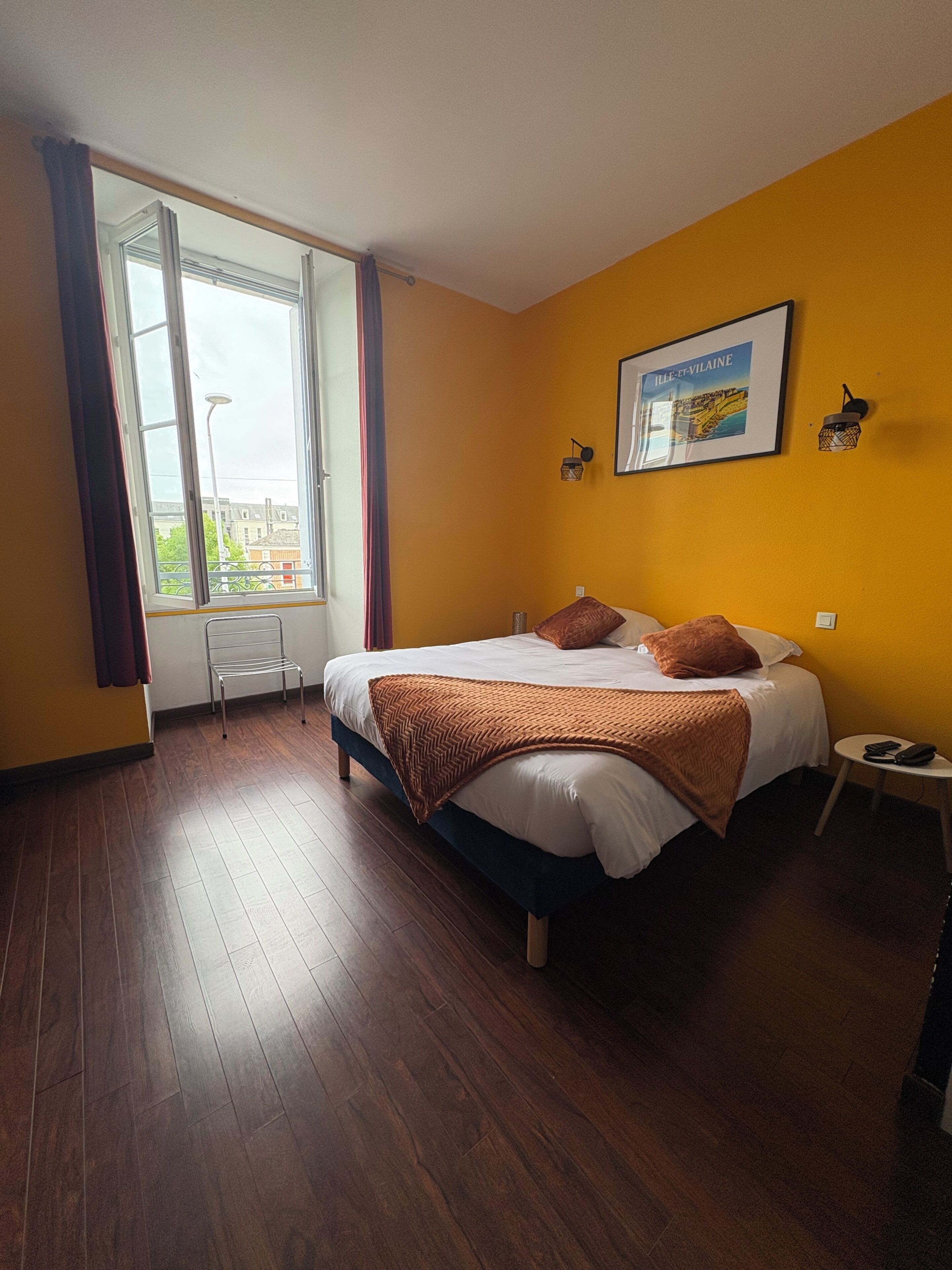 Superior Double Room | Soundproofing, iron/ironing board, free cots/infant beds, free WiFi