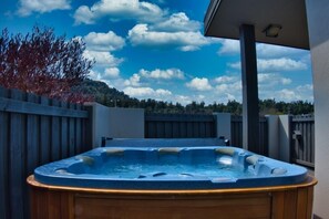 Deluxe Chalet | Jetted bathtub - Station Lodge - Hostel (Ohakune)
