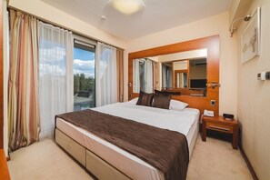 Deluxe Double Room, Balcony, River View