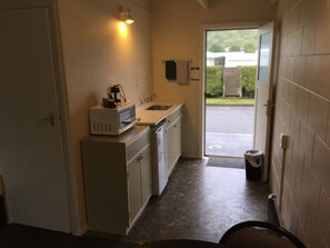Budget Studio | Soundproofing, free WiFi, bed sheets
