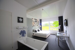 Chambre Double Deluxe, baignoire | Matelas Select Comfort, coffres-forts dans les chambres