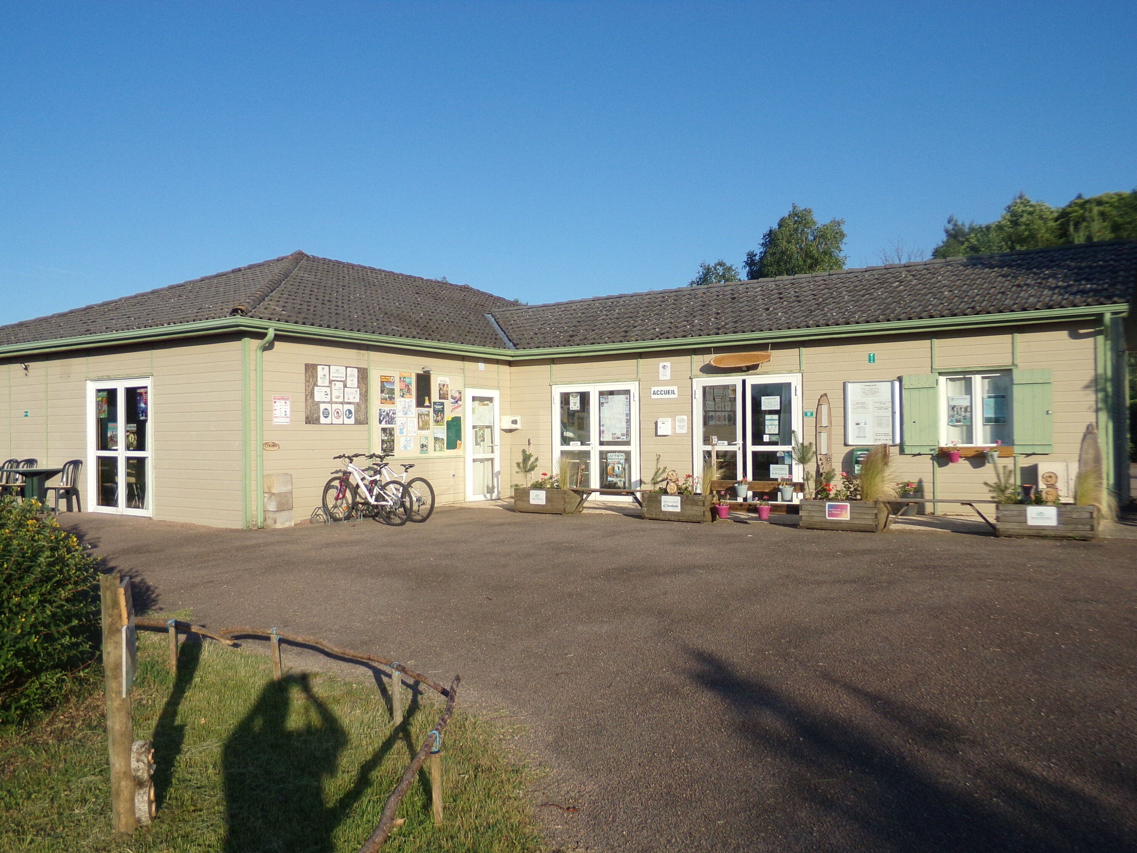 Photo - Terres de France - Les Hameaux de Miel