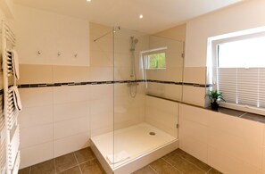 Junior Suite | Bathroom