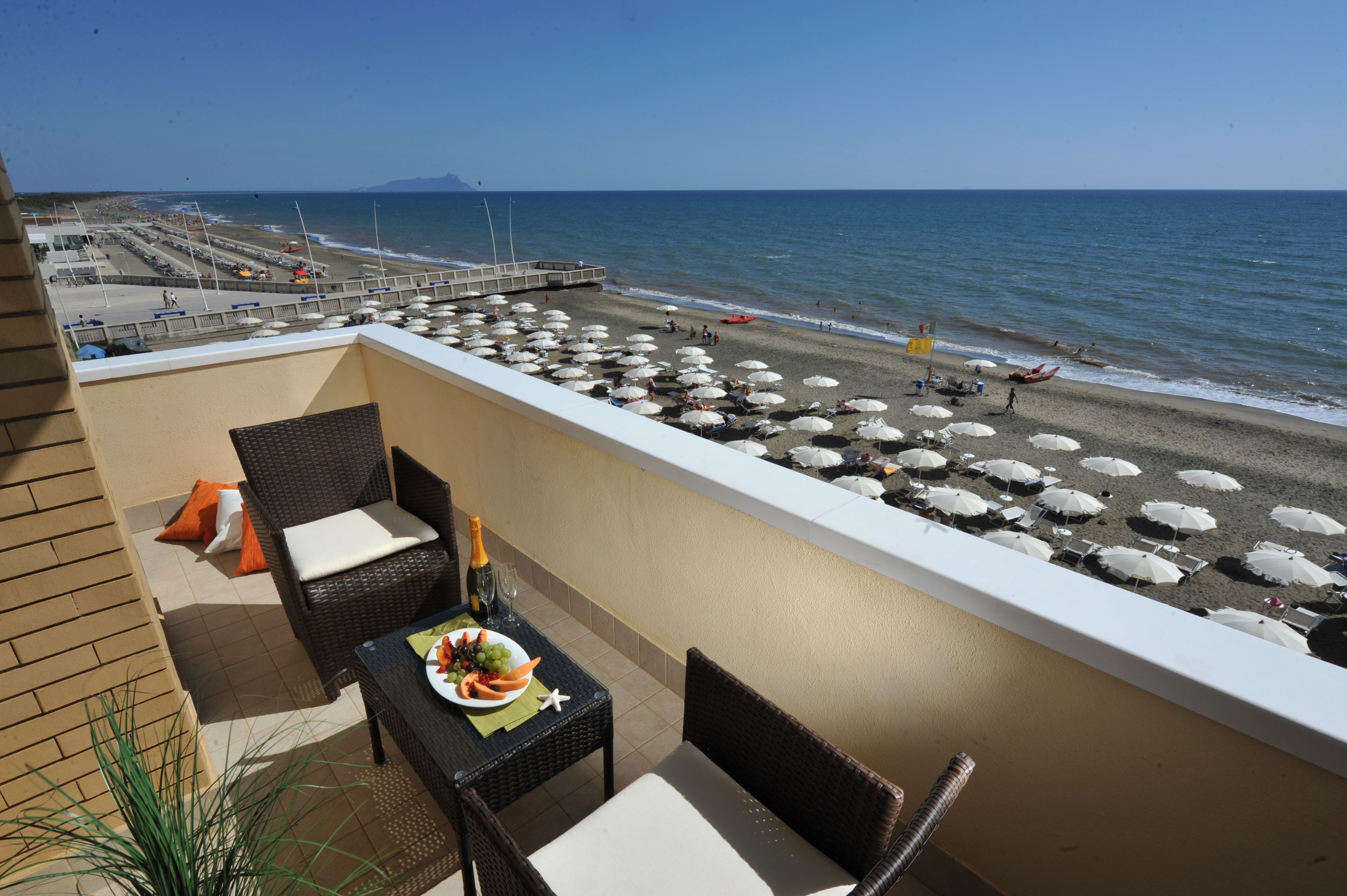 Superior Double or Twin Room, Sea View | Pemandangan dari bilik