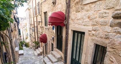 Pavisa Old town rooms