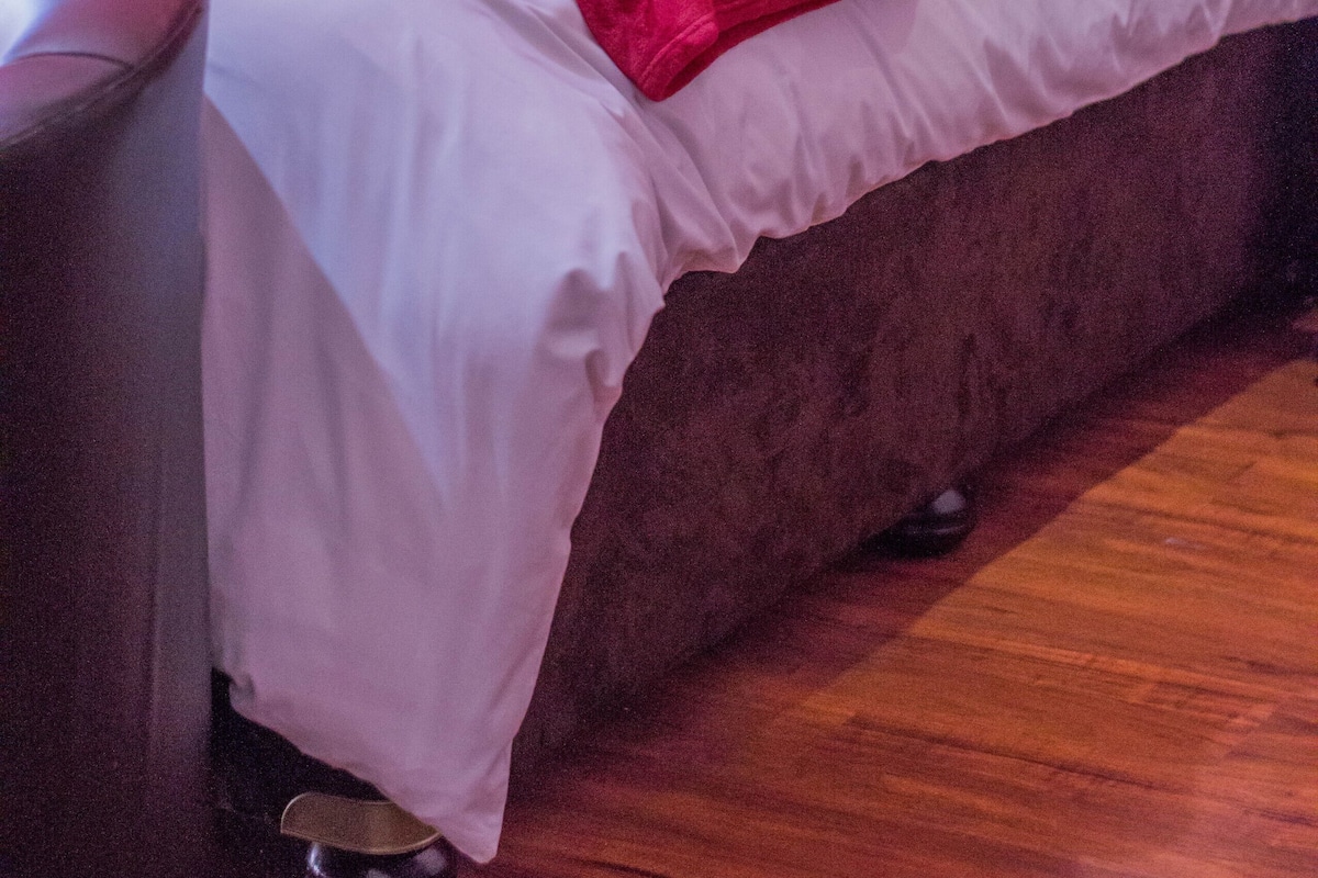 Habitación Deluxe con 1 cama doble o 2 individuales | 1 dormitorio, ropa de cama de alta calidad, caja fuerte
