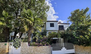 Exterior - Villa Gorana- Apartments (Pula)