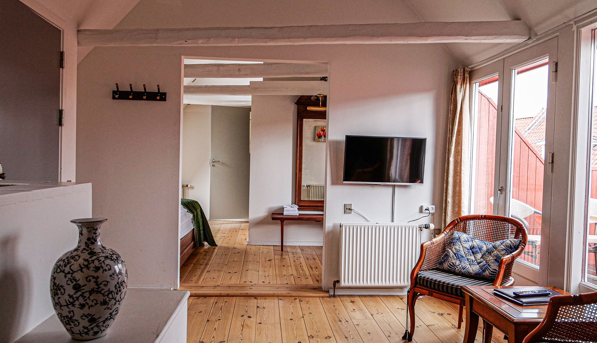 hotel apartment | 1 bedroom, free wifi, bed sheets