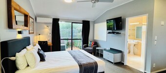 The Rocks Motel