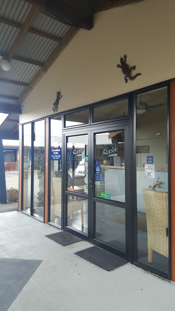 The Rocks Motel by null