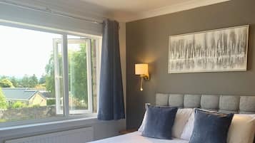 Economy Double Room | Individually decorated, individually furnished, free WiFi, bed sheets
