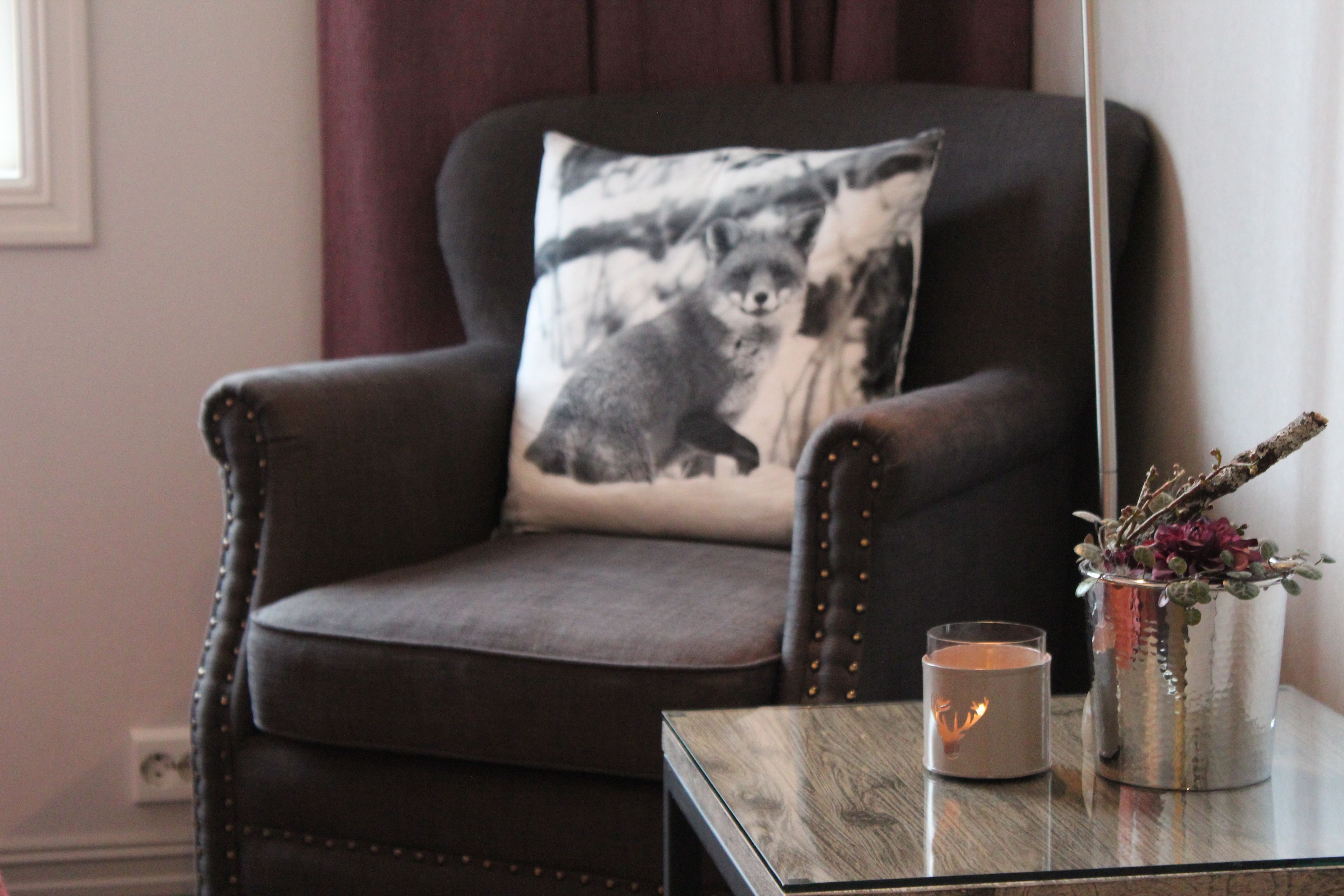 single room | living area | 32-cm flat-screen tv with satellite channels, tv