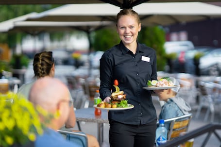 Restaurant. Lampeland Hotell