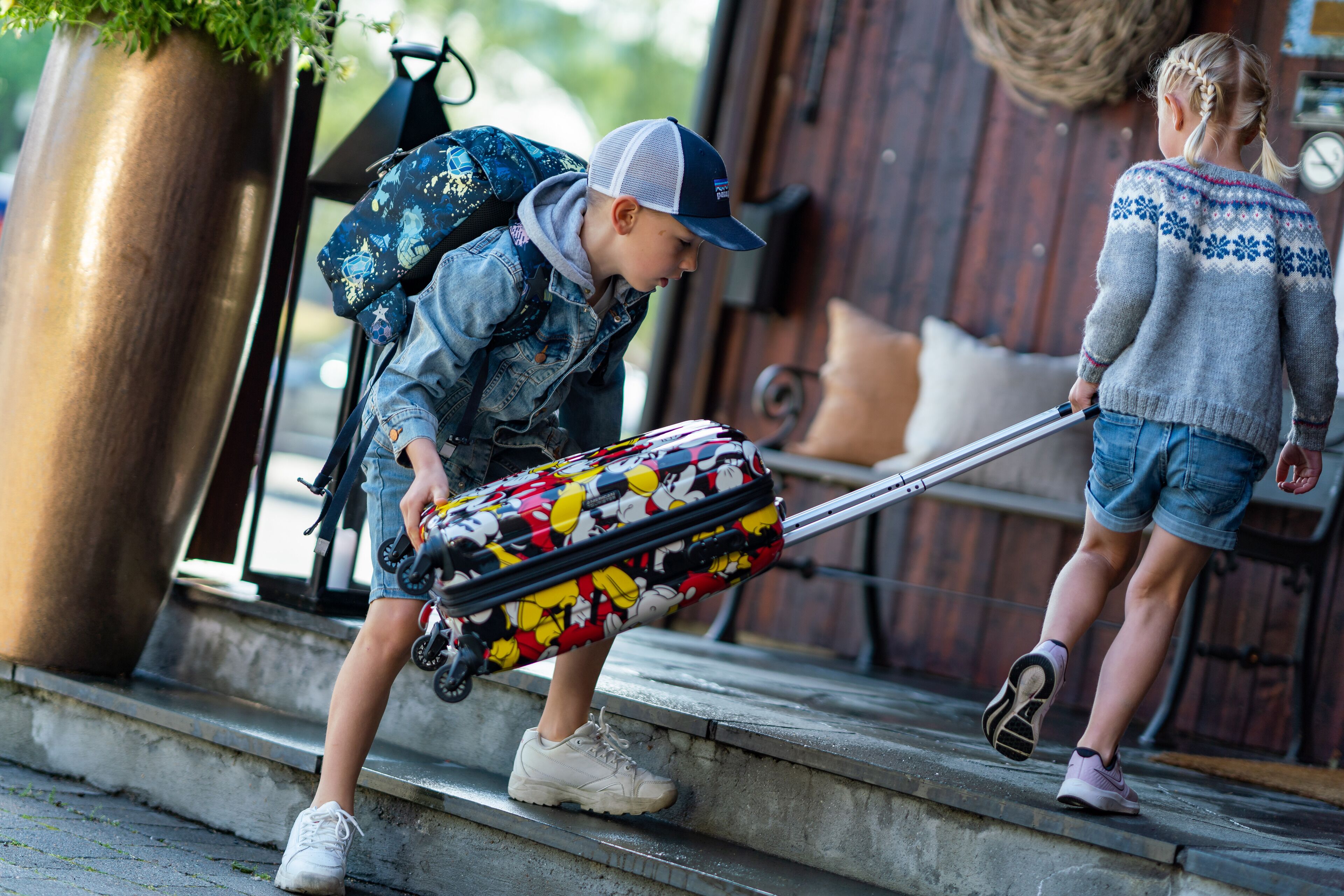 family room | 1 bedroom, hypo-allergenic bedding, pillow-top beds, desk