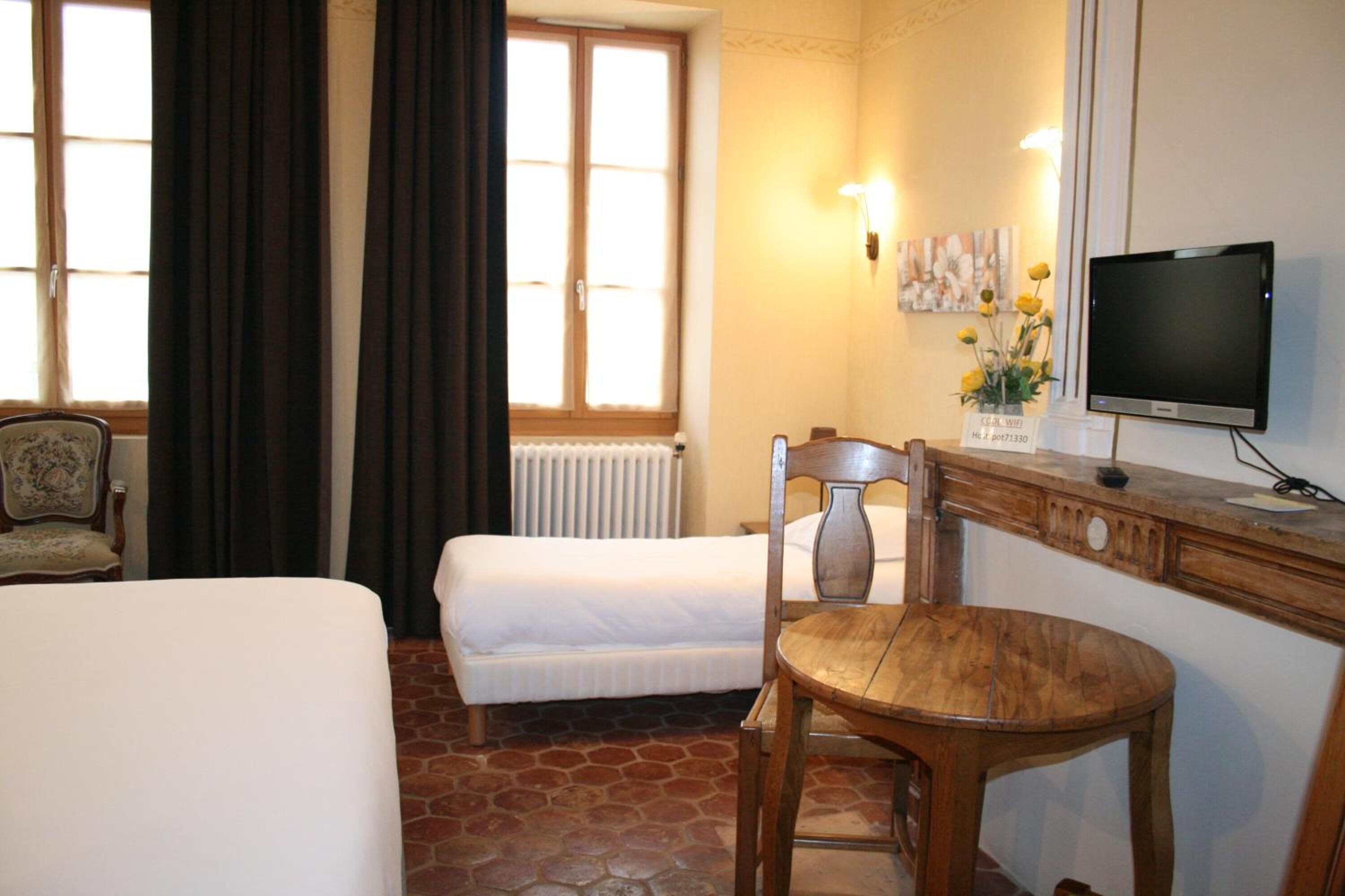 in-room safe, desk, free cots/infant beds, free wifi