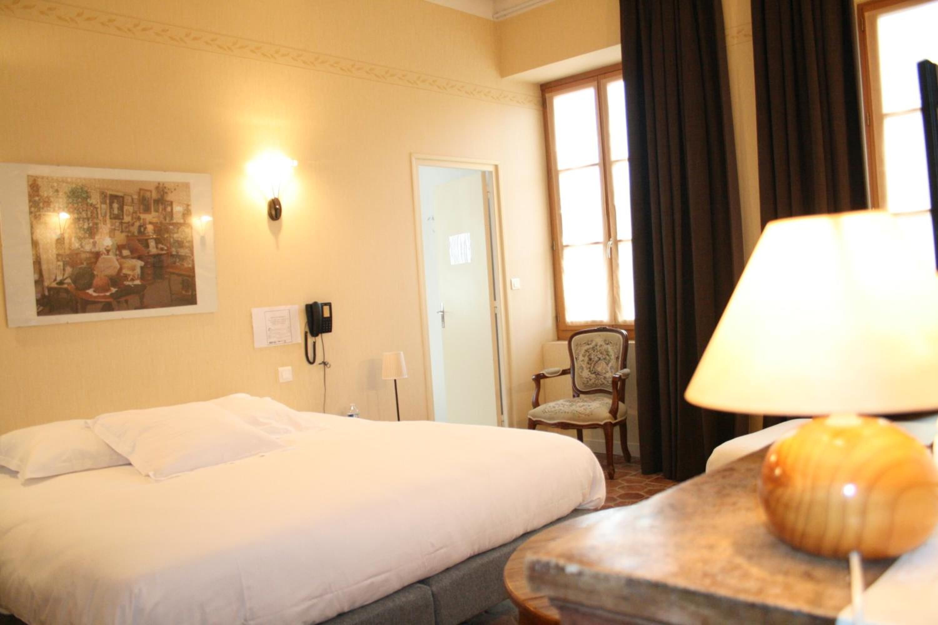 in-room safe, desk, free cots/infant beds, free wifi