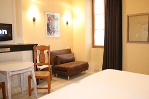 In-room safe, desk, free cots/infant beds, free WiFi
