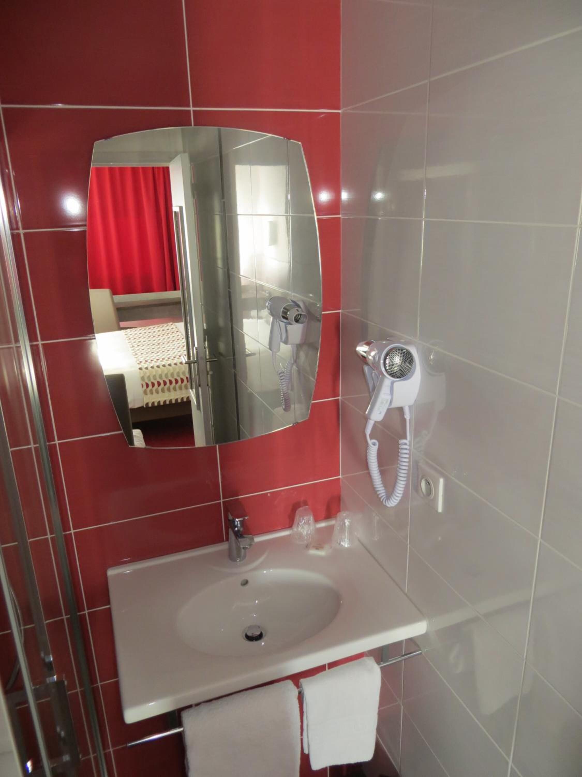 Foto - Brit Hotel Dijon Hermes